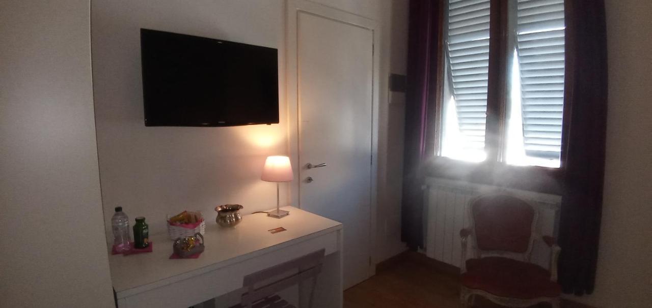 B&B La Piazza Firenze Kültér fotó
