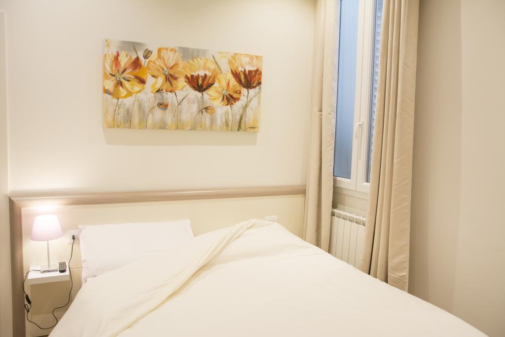 B&B La Piazza Firenze Szoba fotó